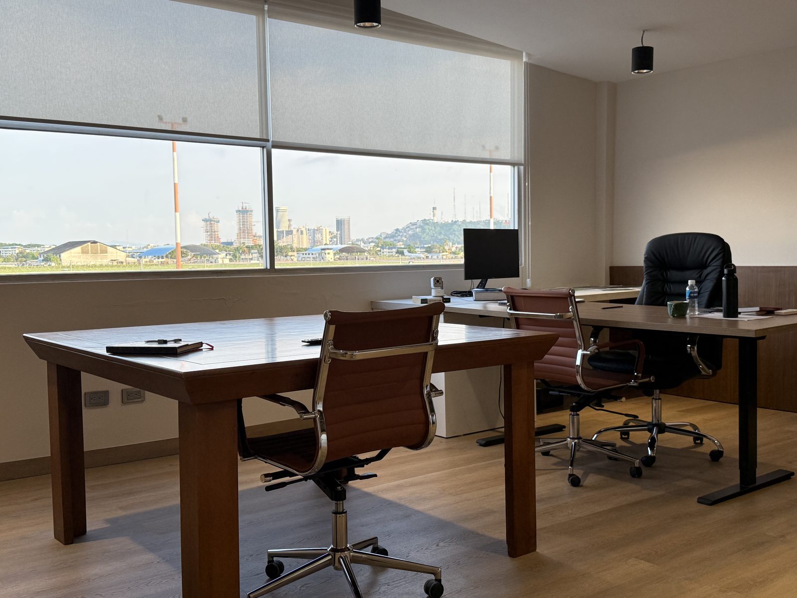 Oficina del estudio BAU+ en Guayaquil